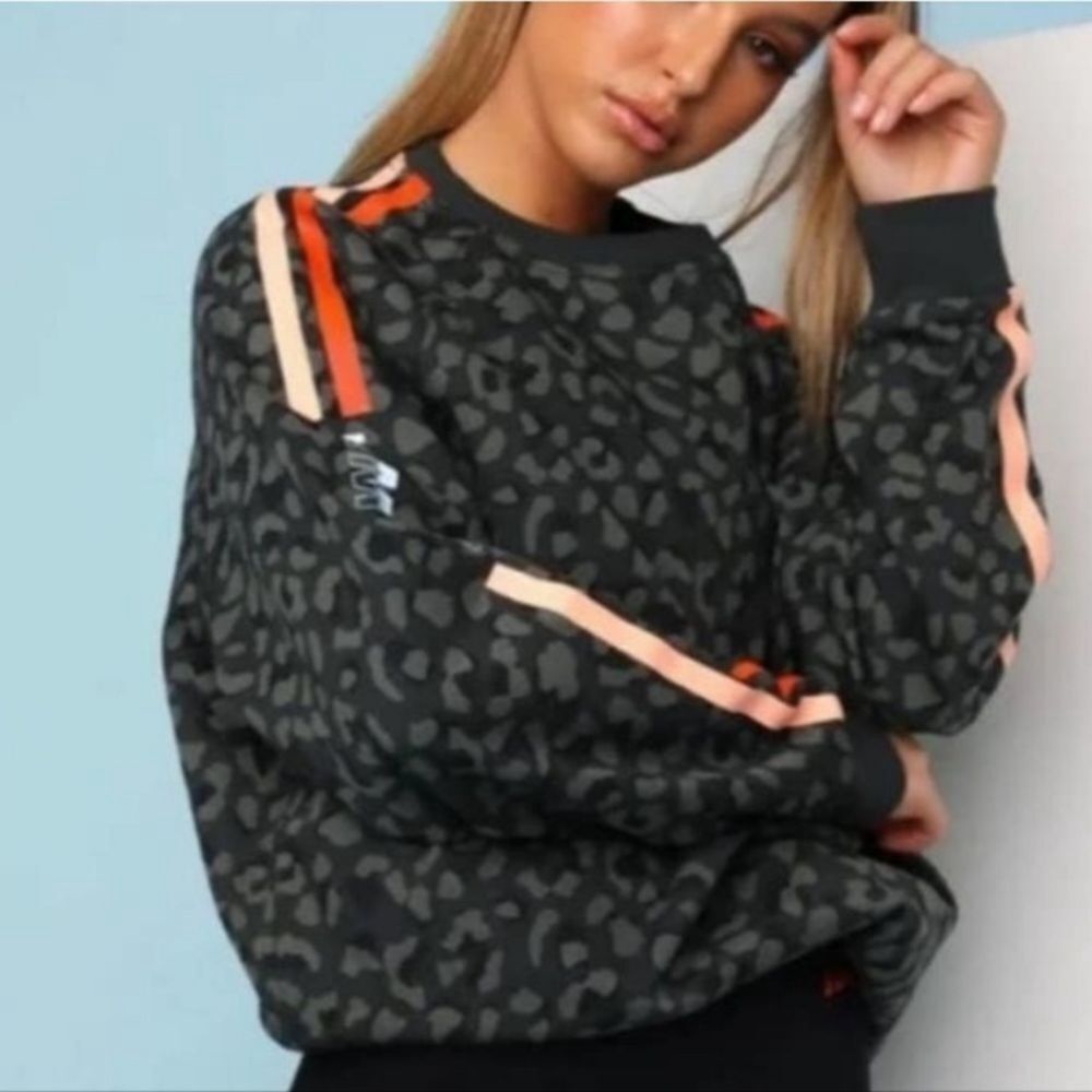 NWOT Sarah’s Day X White Fox Athleticware Camo Print Pullover Sweatshirt